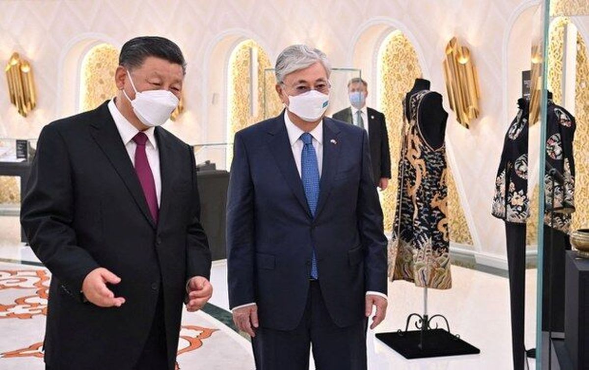 ورود رئیس جمهور چین به آستانه