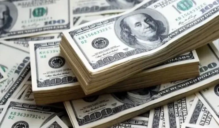 قیمت دلار امروز ۱۴ دی ۱۴۰۴ | سقوط دلار ادامه دارد؟