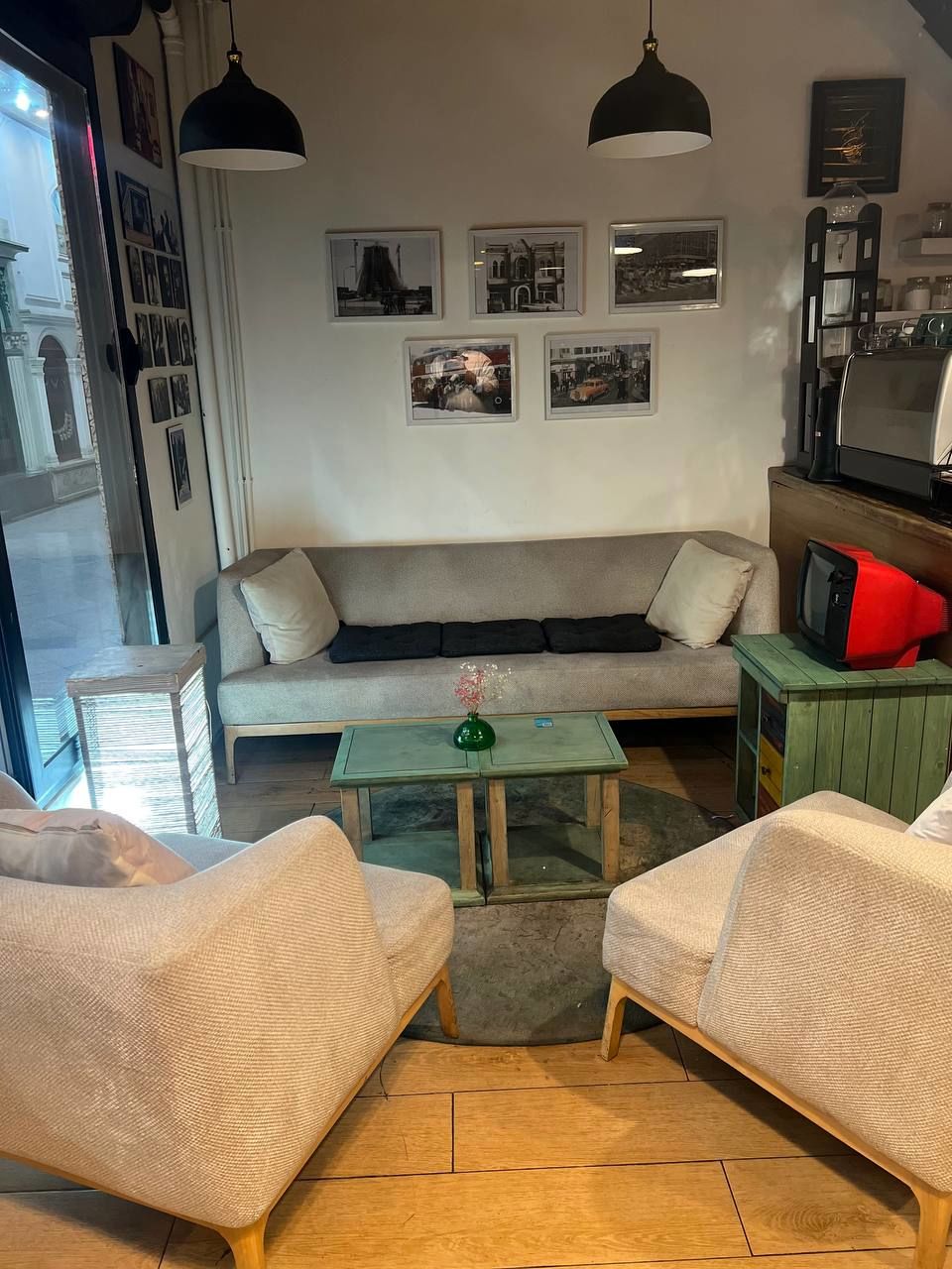 کافه لید میرداماد؛ بهترین کافه و قلیان در میرداماد