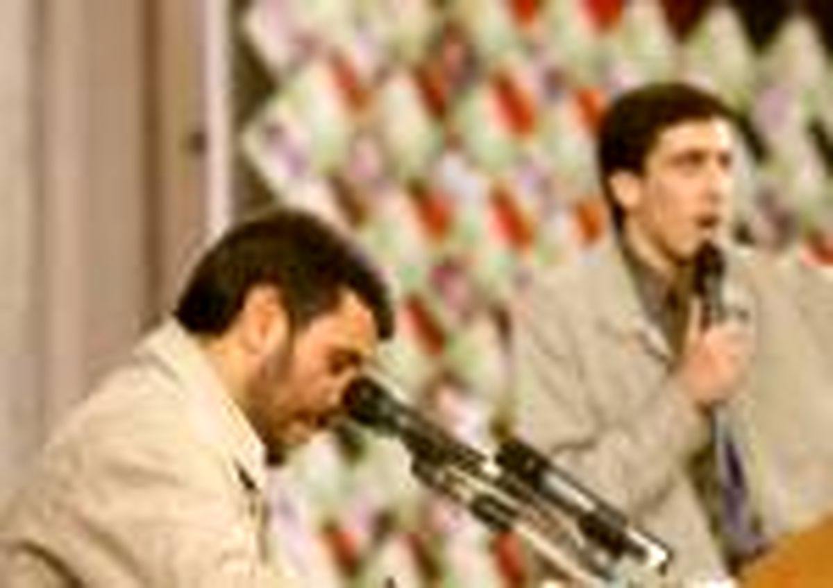 فقر و فساد و تبعيض/ احمدي نژاد به پا خيز