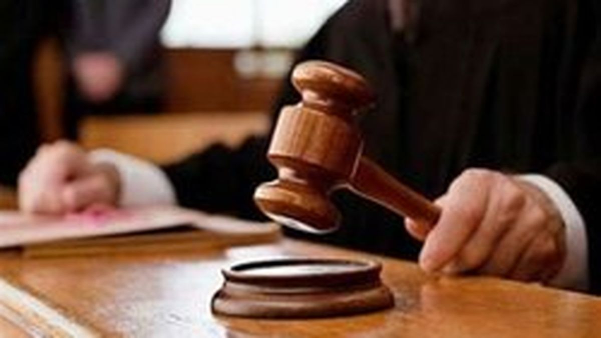 طناب دار دور گردن مرد بساز و بفروش