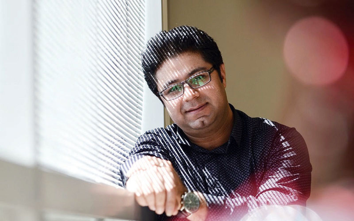 رکب ستاد روحانی به حجت اشرف زاده خواننده تبلیغاتی!/ وقتی بی‌اخلاقی ستاد روحانی دامن خواننده حامی خودشان را نیز می‌گیرد!