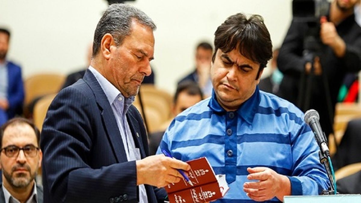 توضیح وکیل روح الله زم درباره حکم موکلش
