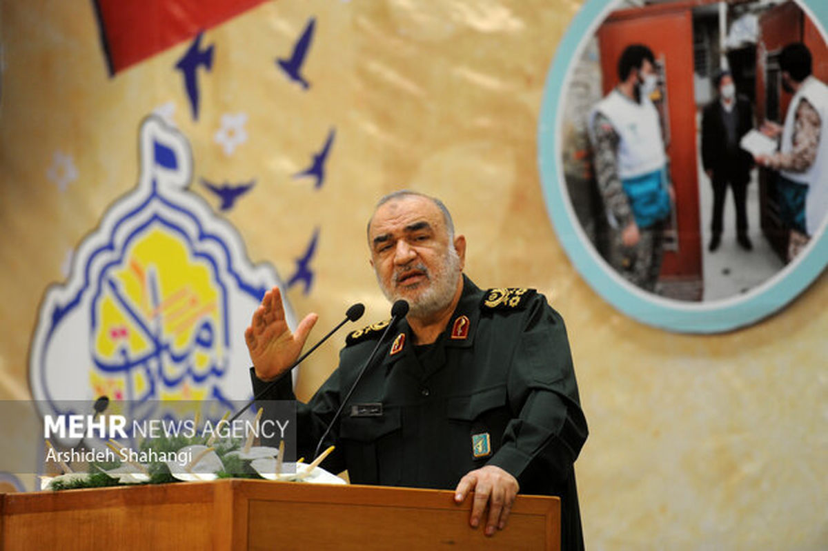 سرلشکر سلامی: برای پیشرفت، استقلال و عزت راهی جز عالم شدن وجود ندارد
