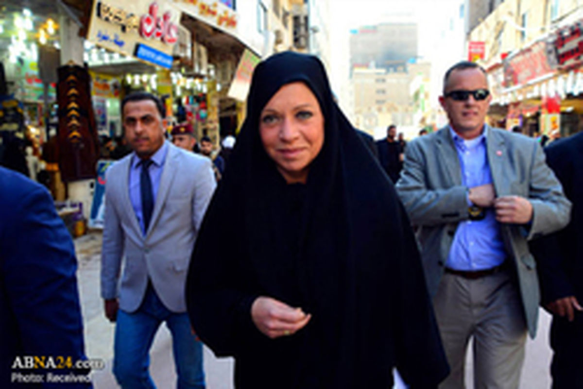 عکس: پوشش نماینده سازمان ملل در دیدار با آیت الله سیستانی