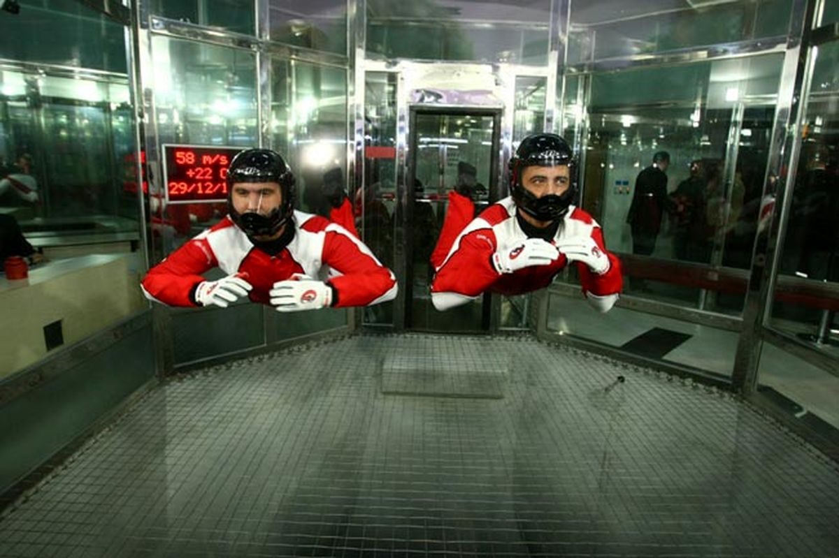 عکس: بی وزنی