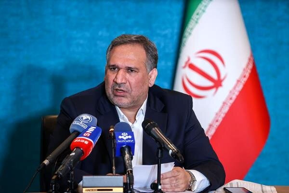 رئیس کمیسیون اقتصادی: ارز ترجیحی حذف نشده است