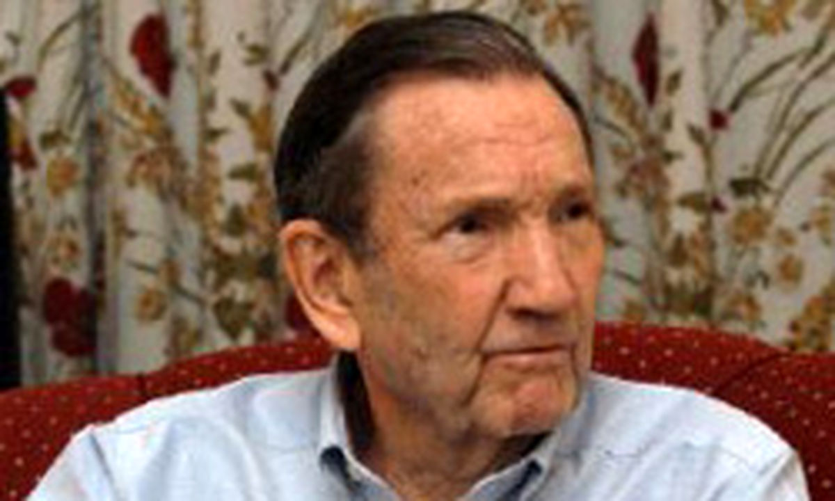 دستها از ایران کوتاه!/ دادستان پیشین آمریکا، در صف اول مدافعان ایران