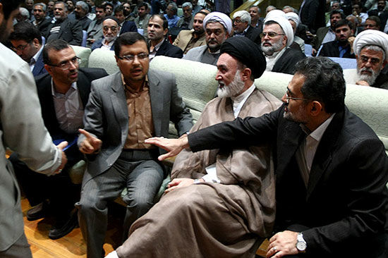 عکس/امیری فر در یک مراسم جنجالی