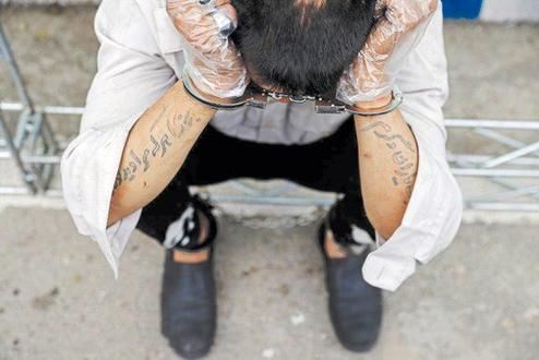 خالکوبی عجیب شرور تهرانی سوژه عکاسان شد +عکس