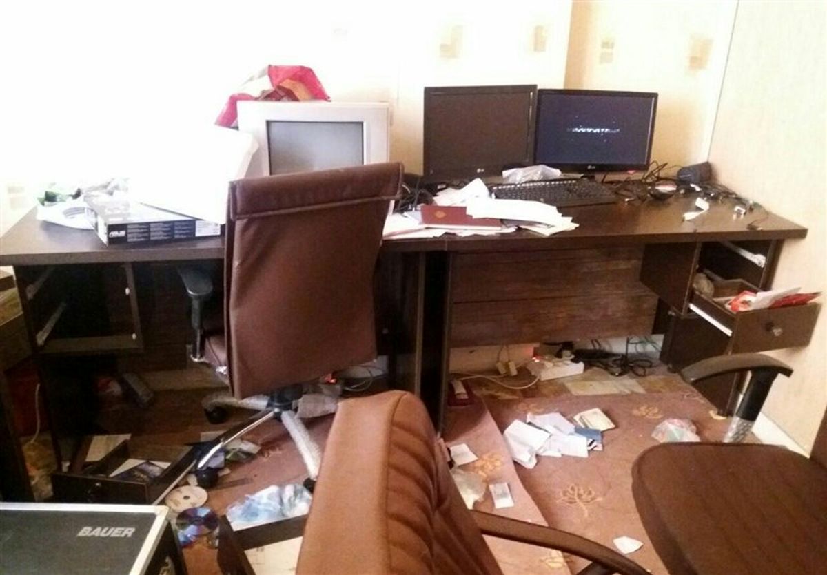 دستبرد مشکوک به دفتر برنامه «نبض دانشجو» +عکس