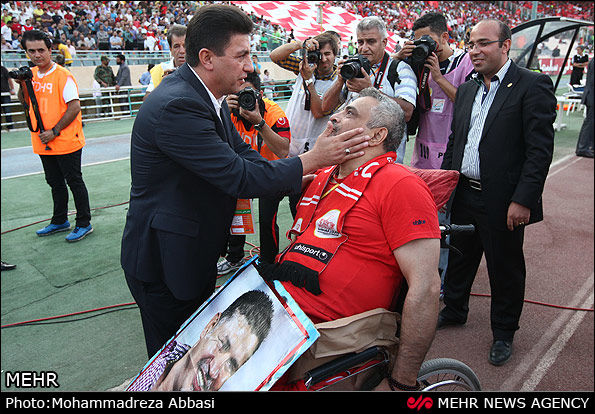 تصاویر / دیدار تیمهای استقلال و پرسپولیس