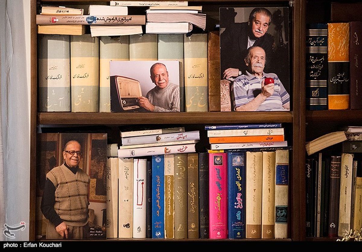 حال استاد خوب است