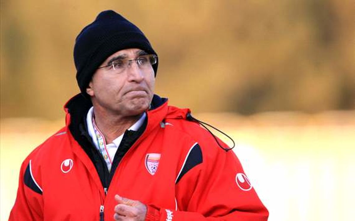 حضور دورگه‌ها تحقیر فوتبال ایران است/نتوانسته ایم در فوتبال این مملکت بازیکن سازی کنیم