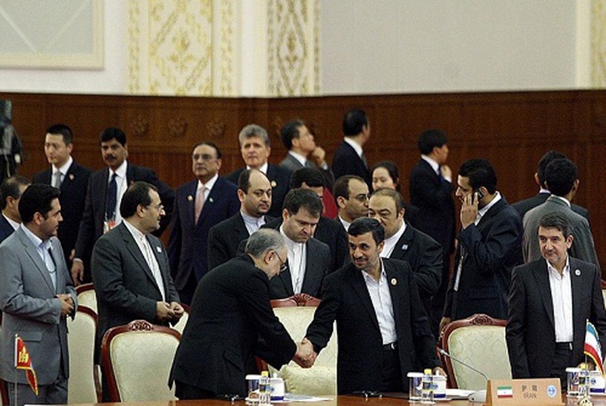 عکس/احمدی نژاد و دامادش در چین