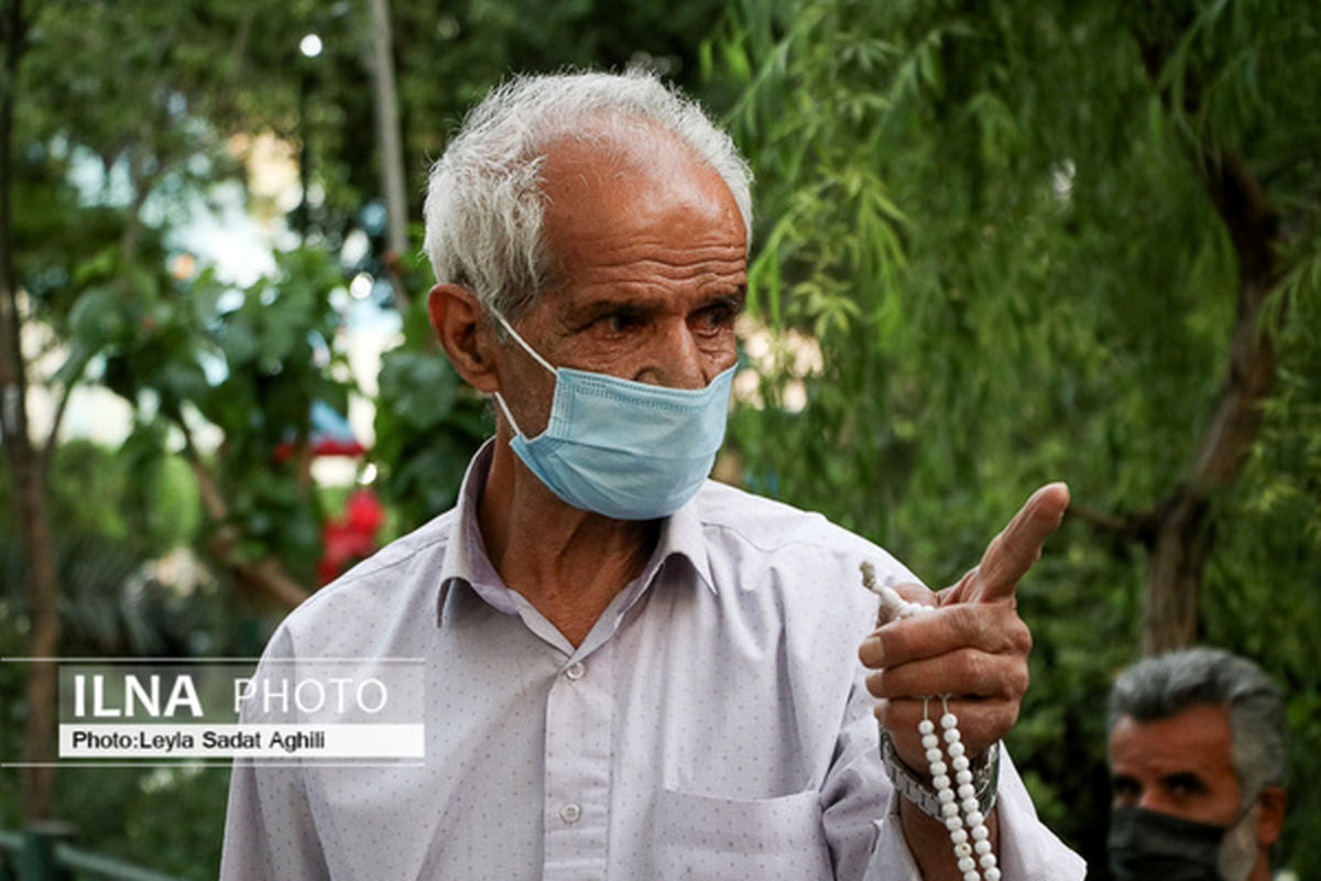 شوک به بازنشستگان | ماجرای واگذاری سهام بانک رفاه 