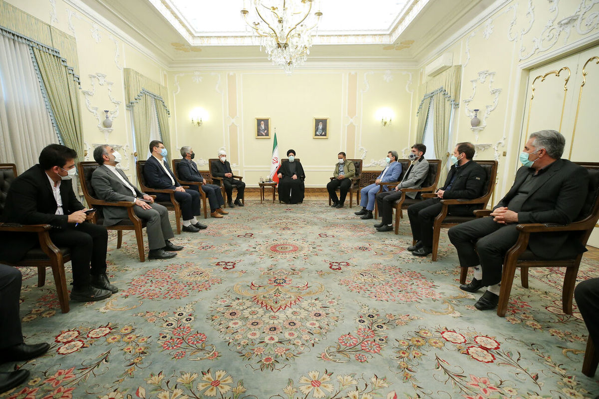 رئیسی: ایلام سهم بزرگی در دفاع از کشور، نظام و انقلاب اسلامی دارد