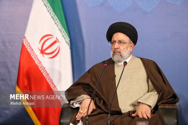 گزارشی از سفر رئیس جمهور به لرستان