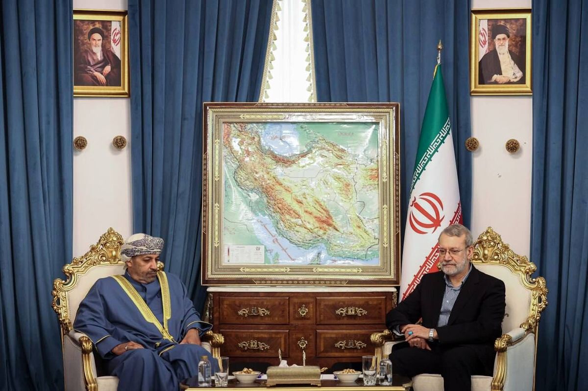 دعوت رسمی وزیر کشور عمان از لاریجانی برای سفر به مسقط 