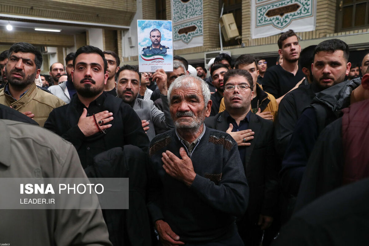 نگاهی به آخرین شب مراسم عزاداری شهادت حضرت زهرا (س) در حسینیه امام خمینی(ره)