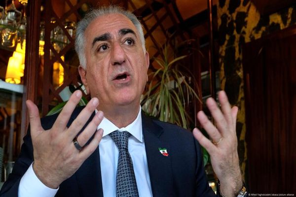 براندازی با حمله خارجی «انقلاب» نیست، «اشغال» است