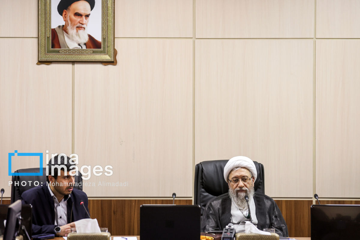 دهنوی: رهبر معظم انقلاب توصیه‌ای درباره لوایح پالرمو و CFT نداشته‌اند