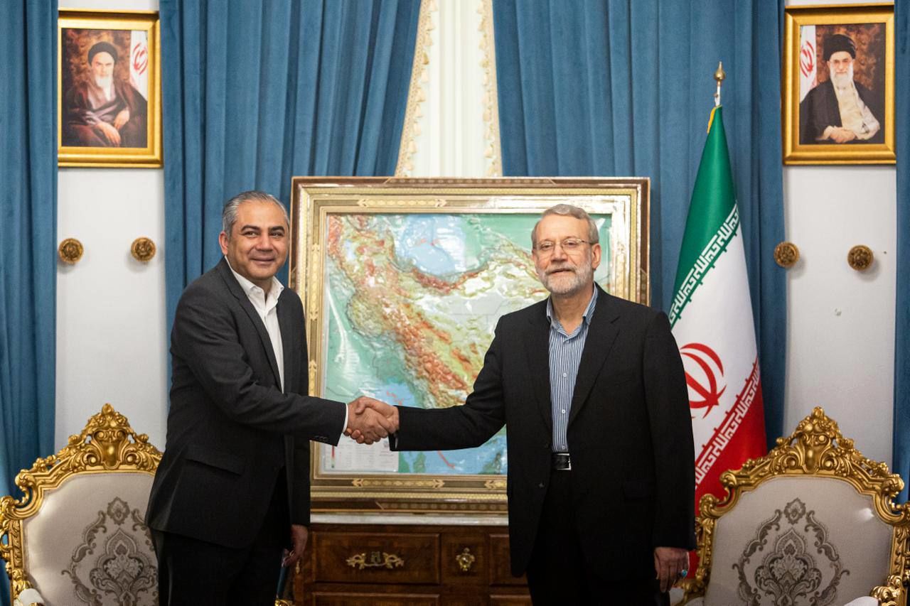 تصاویر: دیدار و گفتگوی وزیر کشور پاکستان با «علی لاریجانی» 
