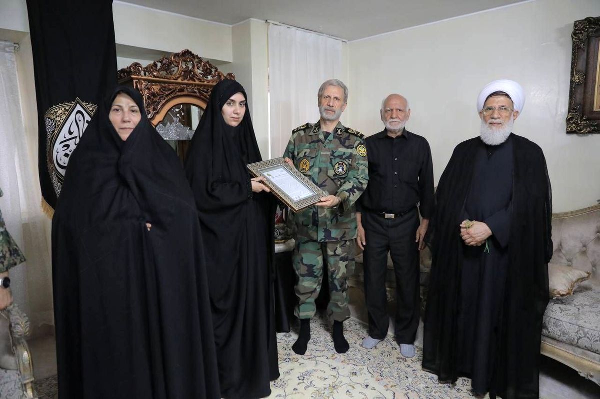 امیر حاتمی: پیروزی نظام اسلامی بر دشمن صهیونی، کار بسیار بزرگ ملت ایران بود 