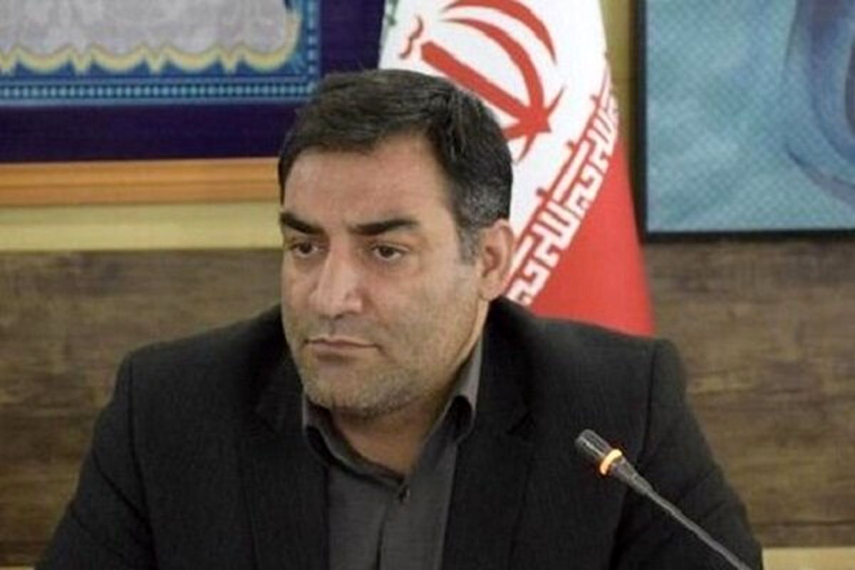 تذکر یک نماینده درباره حذف دفترچههای تامین اجتماعی
