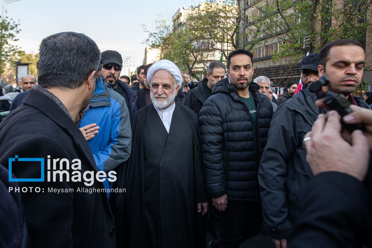 تصاویر: حضور مسئولان در تجمع همبستگی ملی در تهران