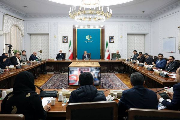 نشست فعالان اقتصاد دیجیتال با سران قوا