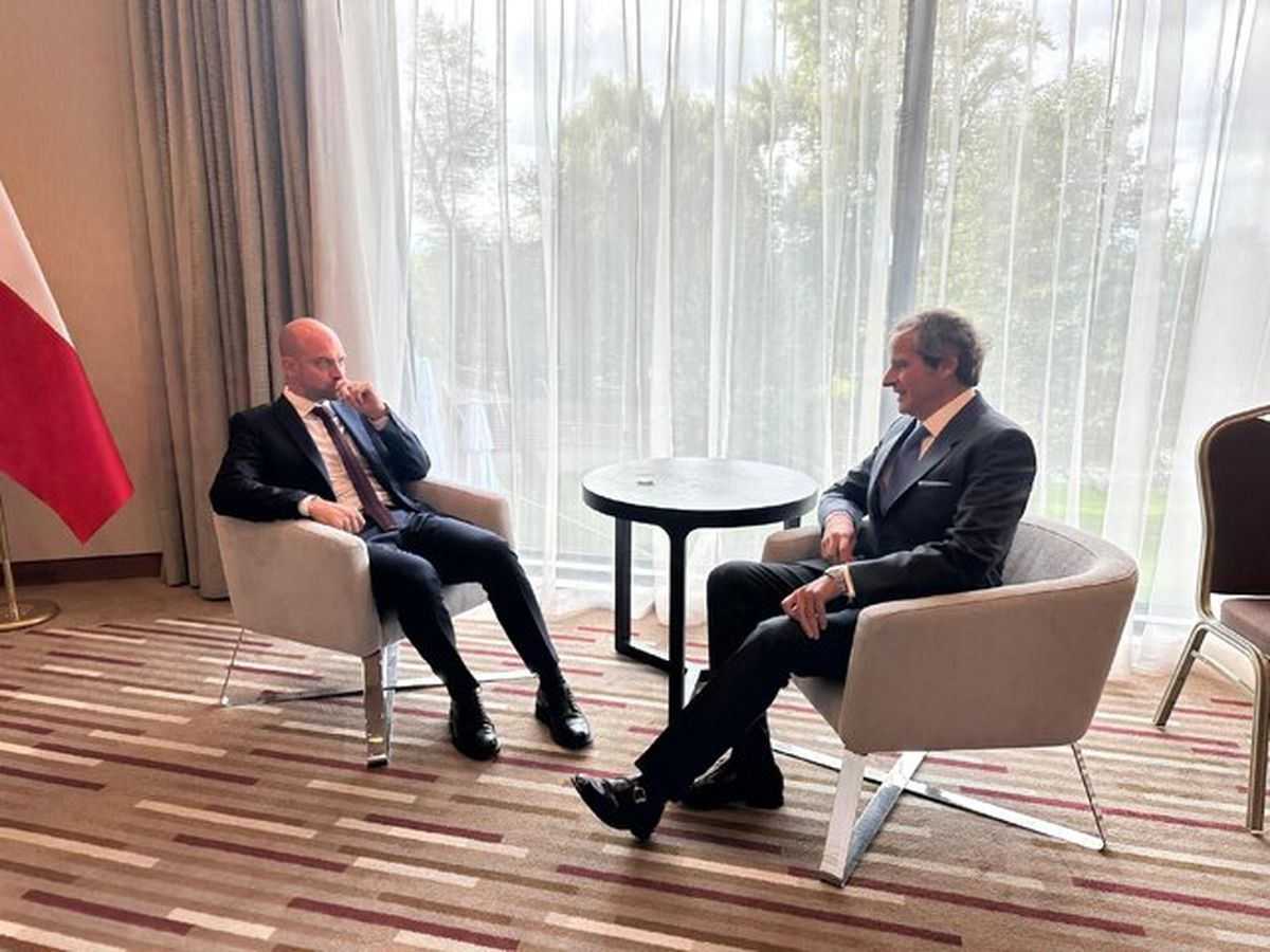 رایزنی گروسی با وزیر خارجه فرانسه درباره ایران