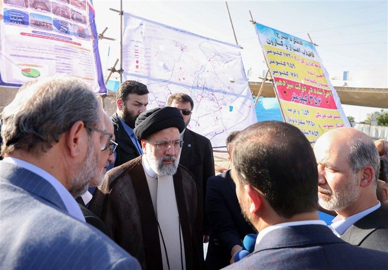 بازدید رئیسی از پروژه فاضلاب اهواز و‌ کارون / بهره‌برداری از پالایشگاه گاز هویزه خلیج فارس +فیلم