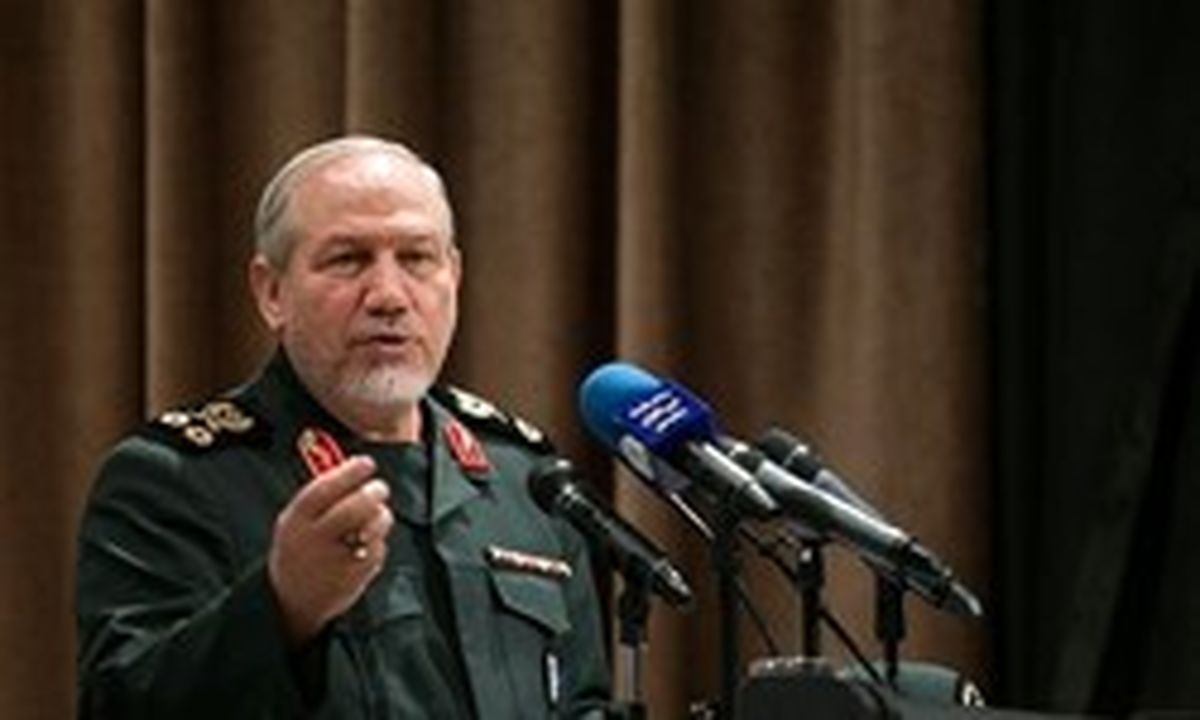 سرلشکر صفوی: روابط خوب بین ارتش و سپاه یک اصل است