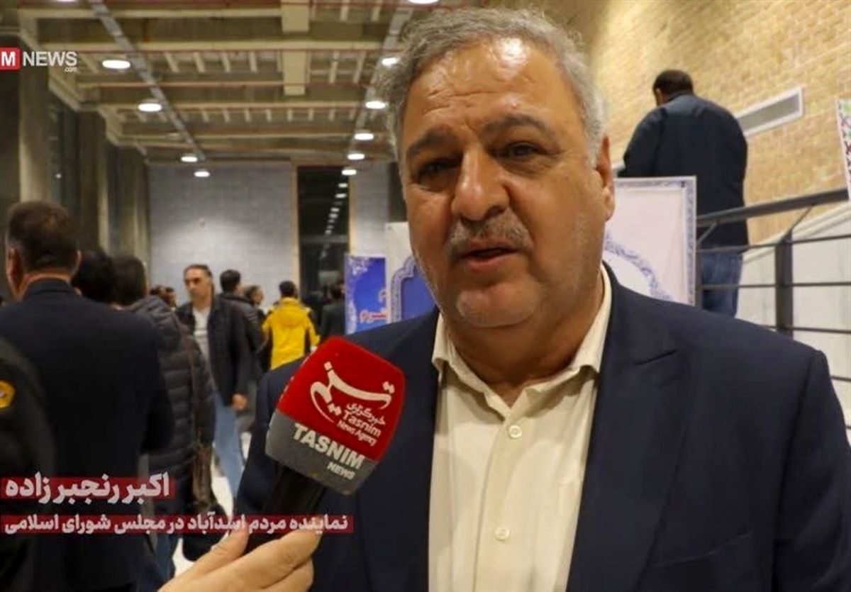 رنجبرزاده: رئیس جمهور به همدان سفر میکند / باید به وزرای دولت فرصت یک ساله داد