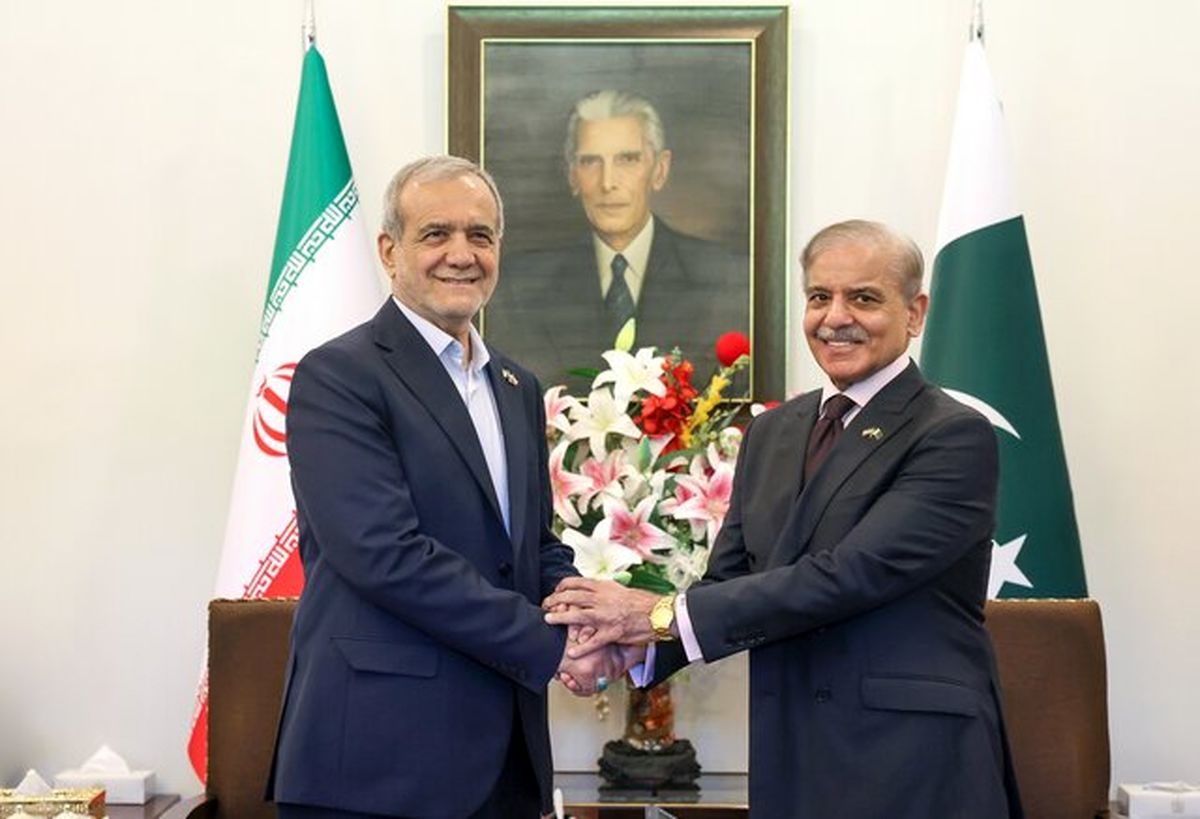 پزشکیان: مسلمانان با وحدت می توانند آینده را برای خود رقم بزنند