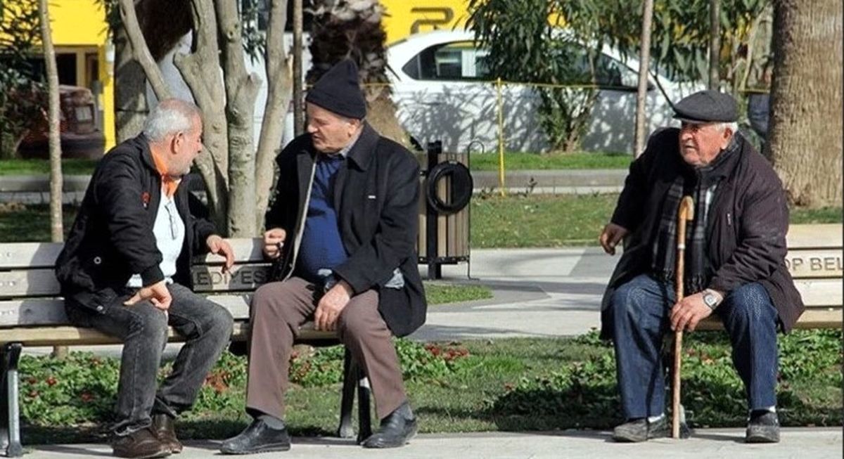 اخبار بازنشستگان امروز جمعه ۹ آبان | شروع طرح سبد کالای ۳ میلیونی  برای بازنشستگان از امروز