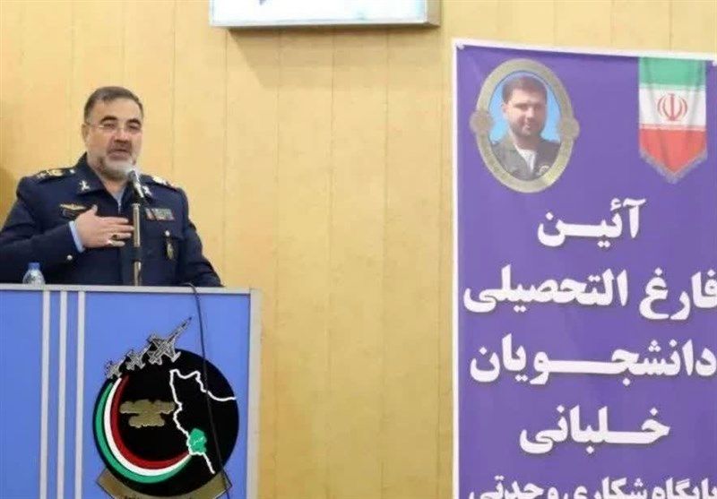  امیر واحدی: نیروی هوایی ارتش همواره در نوک پیکان نبرد با دشمنان بوده است