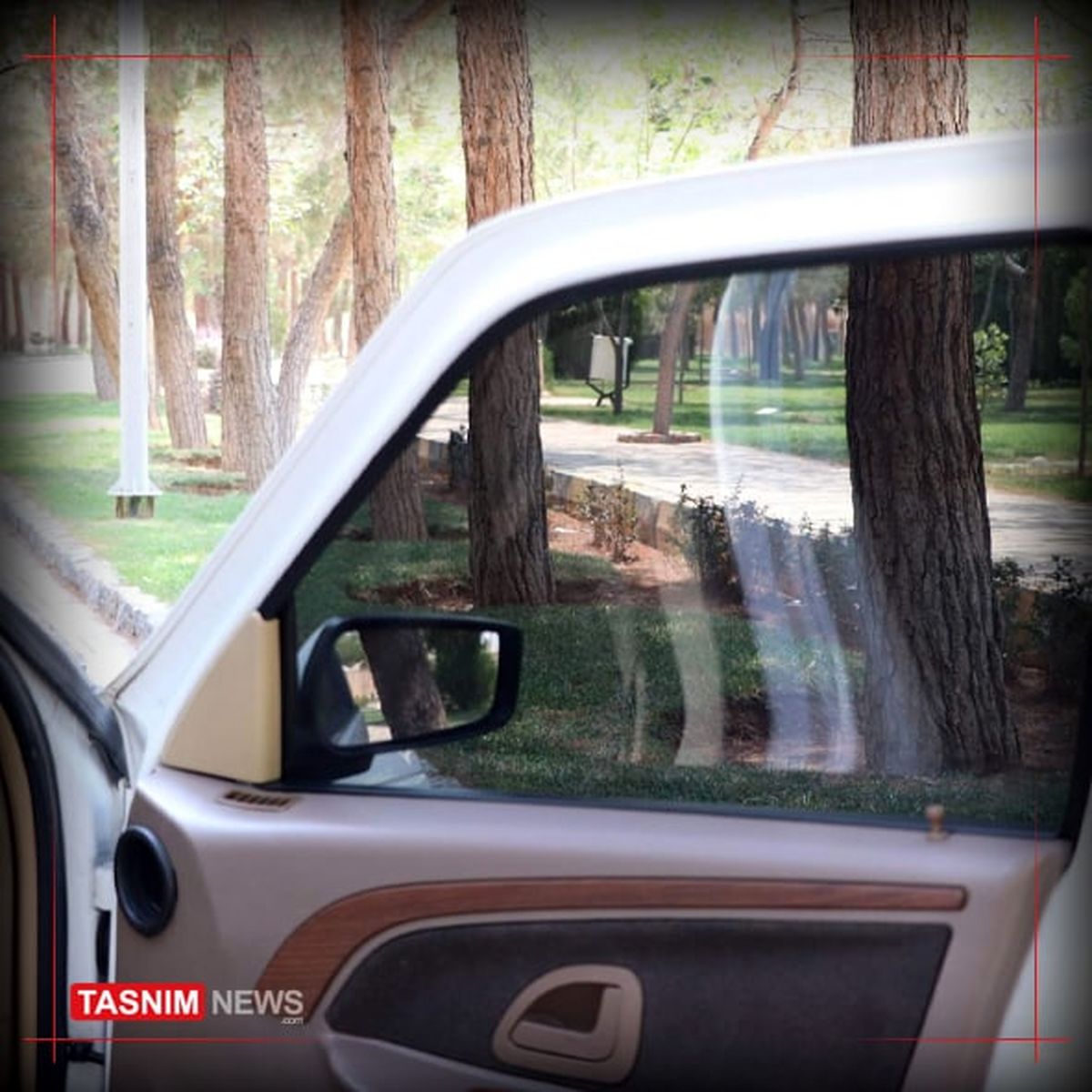 واکنش پلیس به مرگ تلخ پسربچه بین شیشه پنجره ماشین