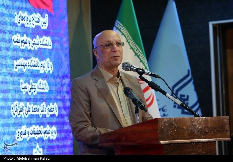  زلفی گل: ثبت ۱۲ هزار نیاز از سوی دستگاه‌ها در سامانه نان