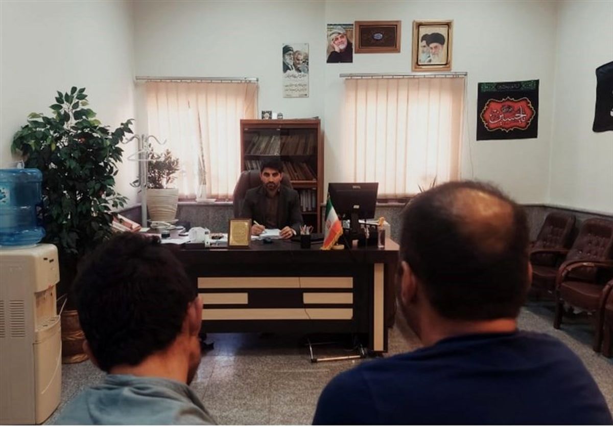 جزئیات شهادت مأمور پلیس با چاقوی آشپزخانه در میدان سپاه! | نخستین عکس و گفت‌وگو با قاتل ۲۱ ساله مأمور پلیس