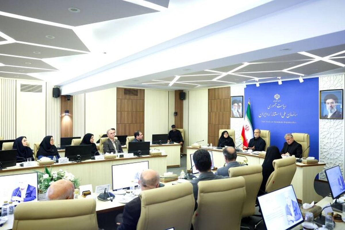 بازدید رئیس‌جمهور از پژوهشکده صنایع غذایی 