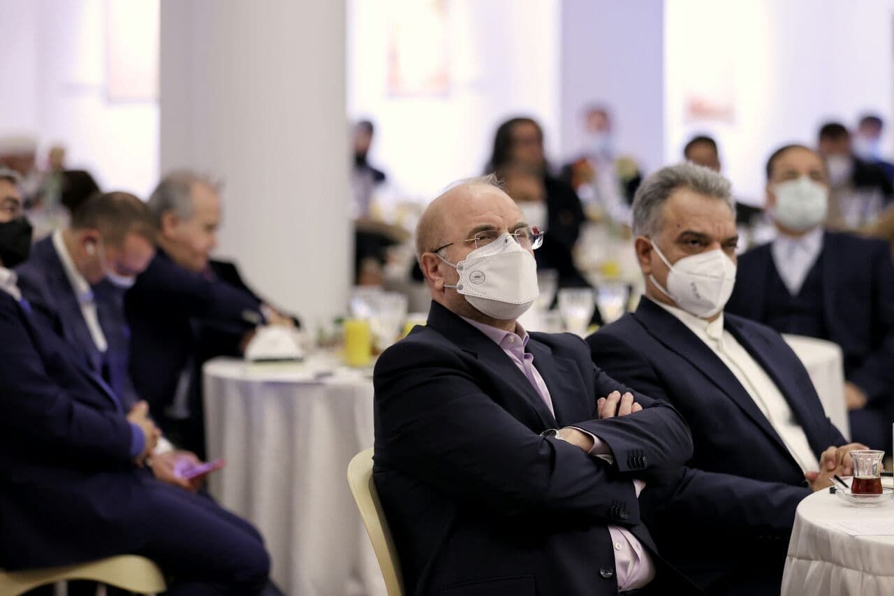 گزارش تصویری دیدار قالیباف با تجار و بازرگانان ایرانی فعال در ترکیه