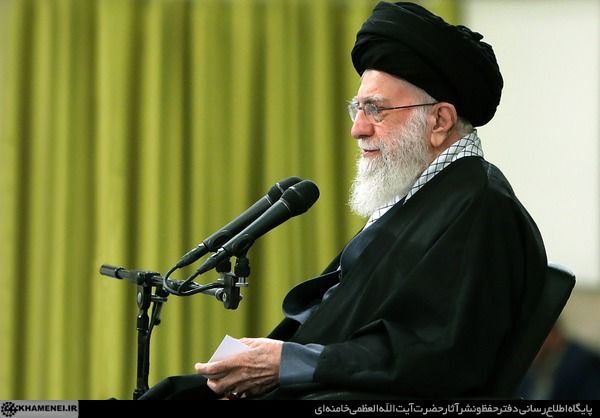 رهبر انقلاب ساعات شخصی خود را چگونه سپری می‌کند؟ 