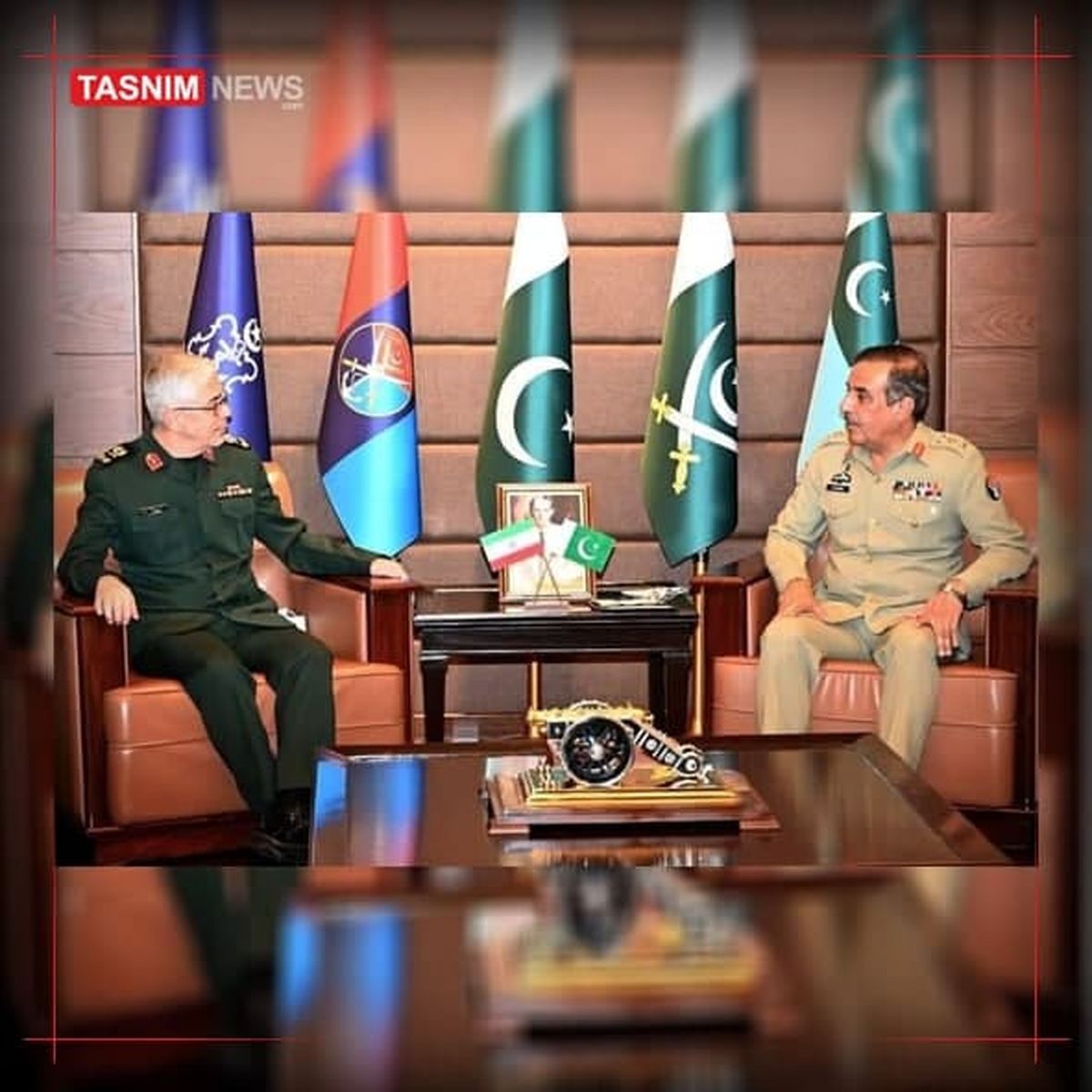 دیدار سرلشکر باقری با فرمانده نیروی دریایی پاکستان