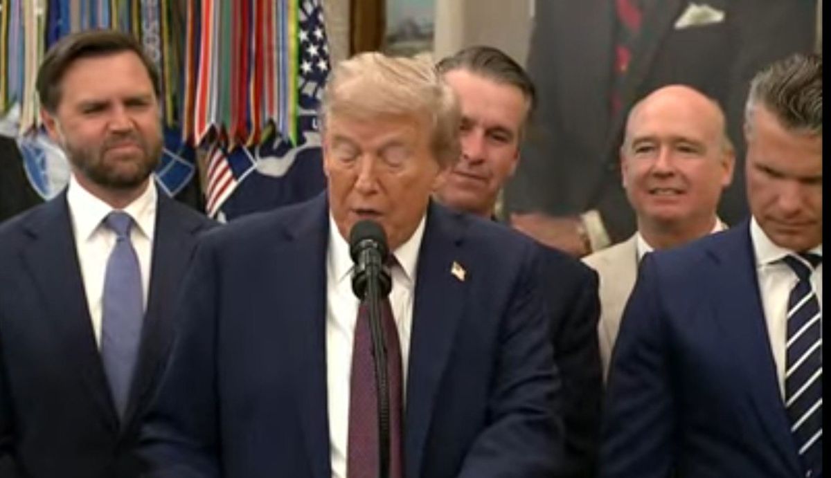 ترامپ بالاخره اومد جلو دوربین بعد از ۸ روز