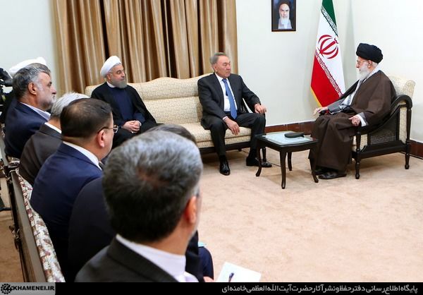 تصاویر: دیدار رئیس جمهور قزاقستان با رهبر انقلاب