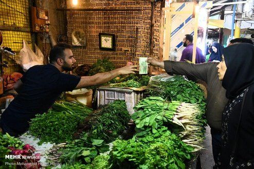 تصاویر: کم توجهی آبادانی ها به پویش «در خانه بمانیم»
