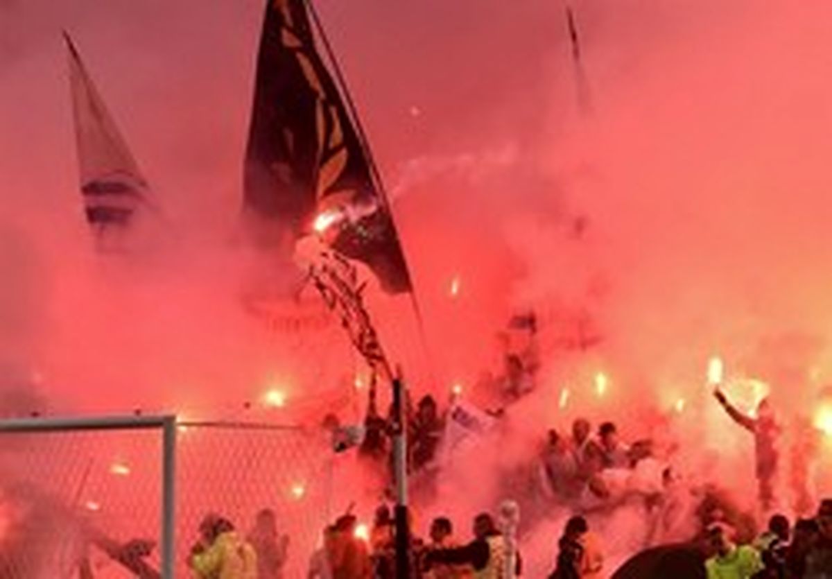 بازداشت ۲۱ هوادار فوتبال پس از فینال لیگ اروپا