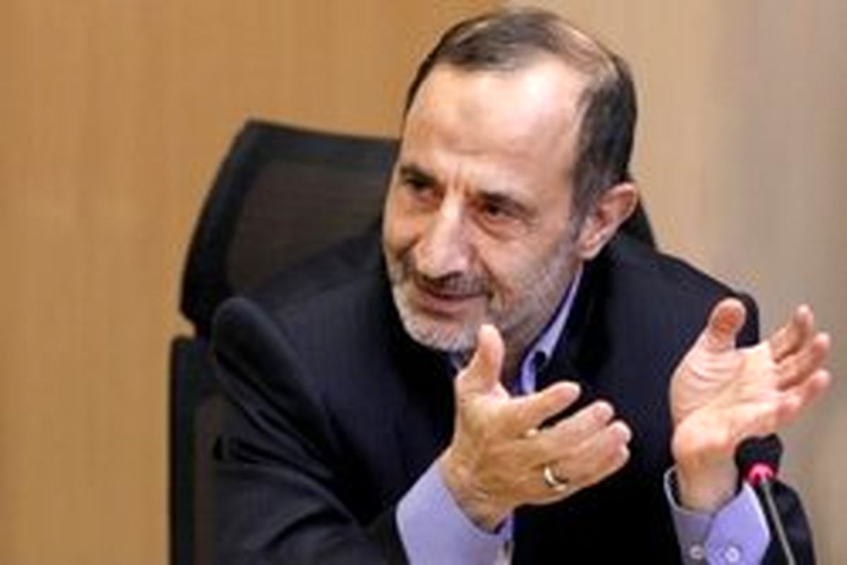 خوش‌چهره:نگرش اقتصادی دولت باید تغییر کند